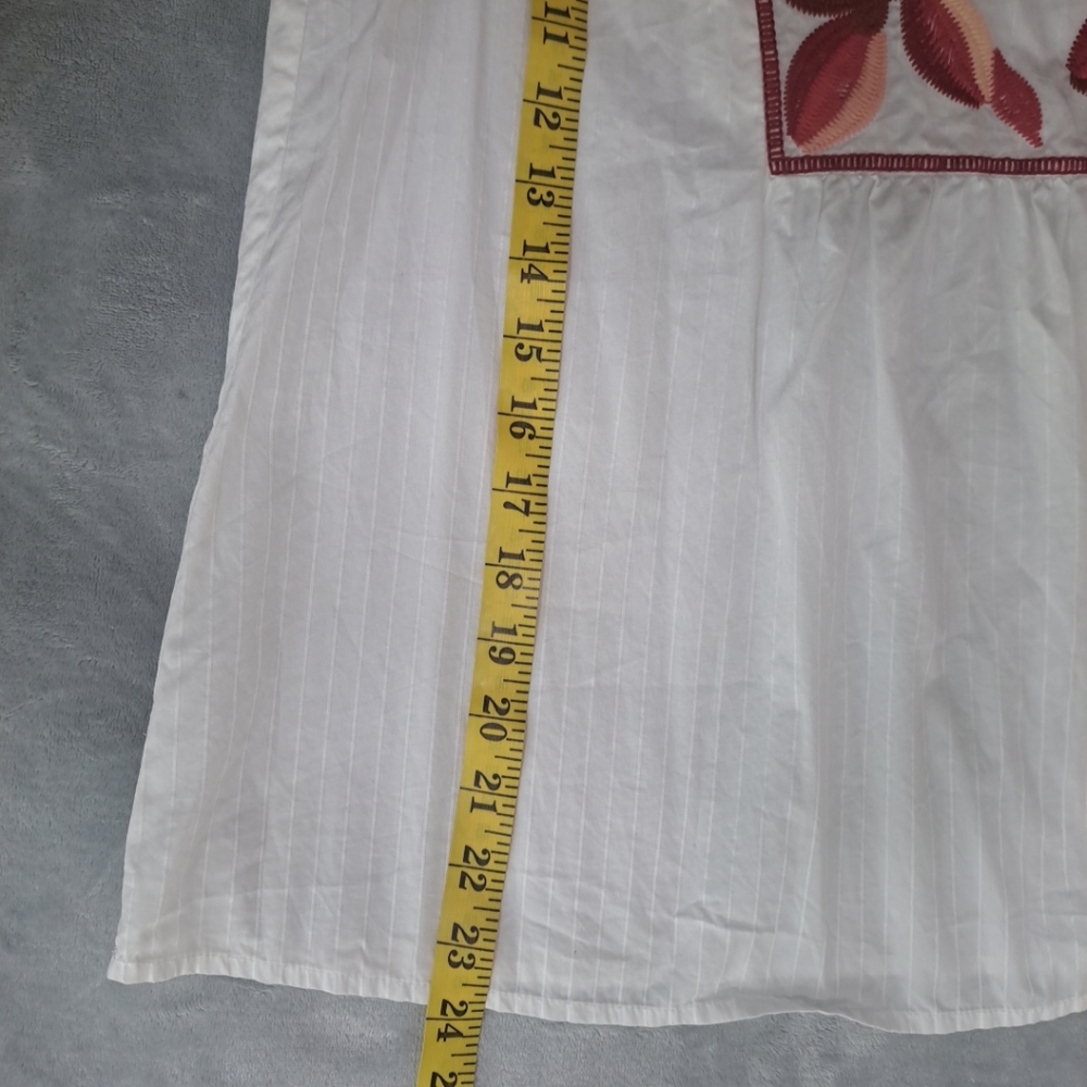 Madewell Women's Ivory Embroidered V-neck Short Sleeve Blouse Size Small Boho - Picture 11 of 16